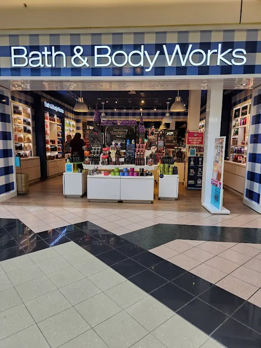 Bath & Body Works 9