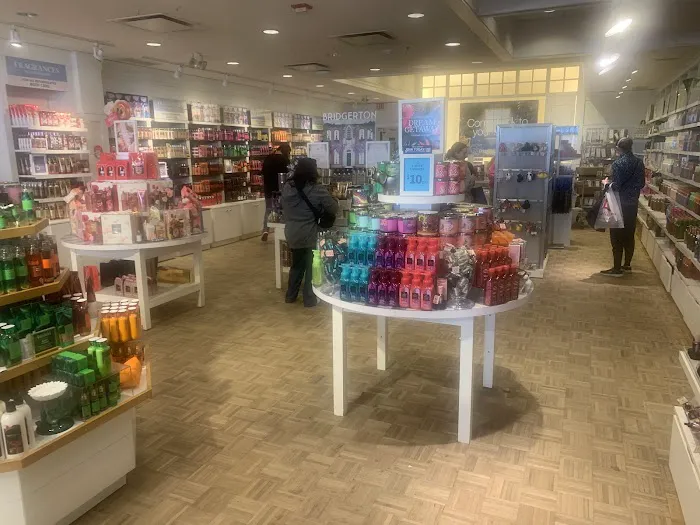 Bath & Body Works 2