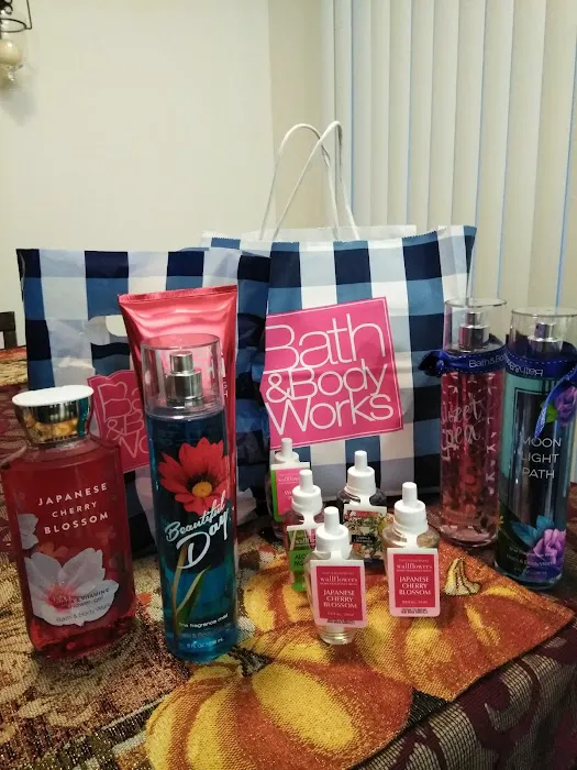 Bath & Body Works 8