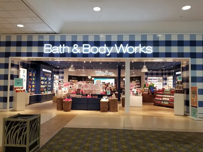 Bath & Body Works 6