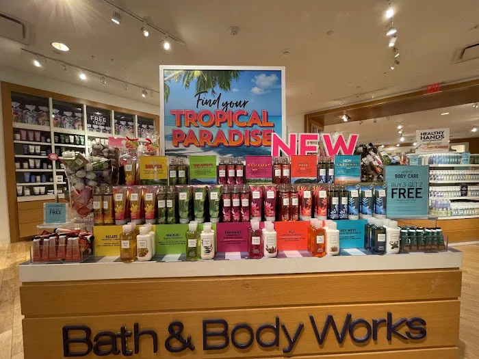 Bath & Body Works 4