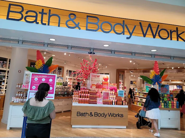 Bath & Body Works 9