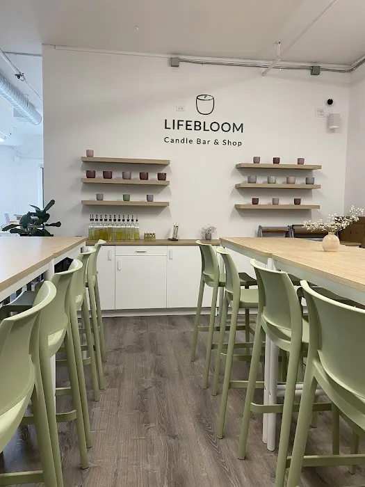 Lifebloom Candle Bar & Shop 4