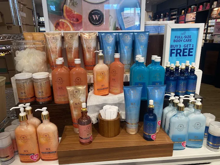 Bath & Body Works 0