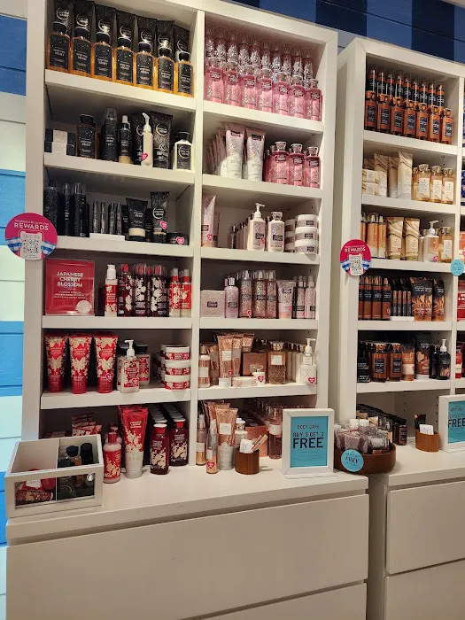 Bath & Body Works 6