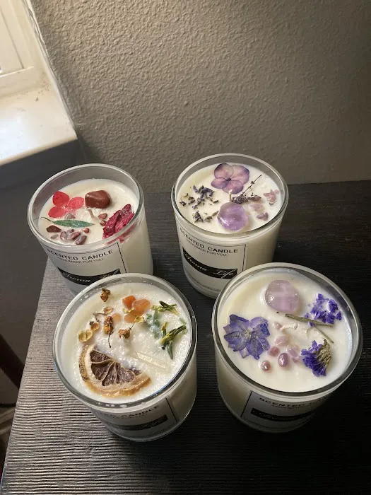 Lovables Candles & More Co. 1