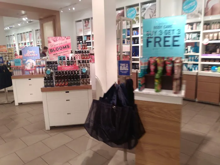 Bath & Body Works 8