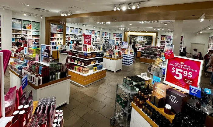 Bath & Body Works 9