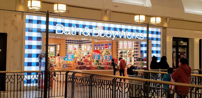 Bath & Body Works 8