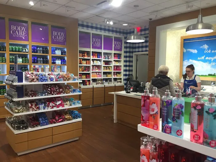 Bath & Body Works 6