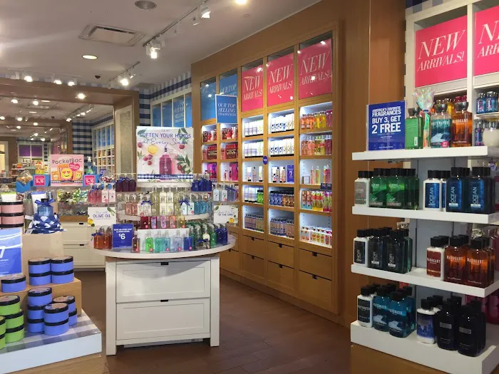 Bath & Body Works 9