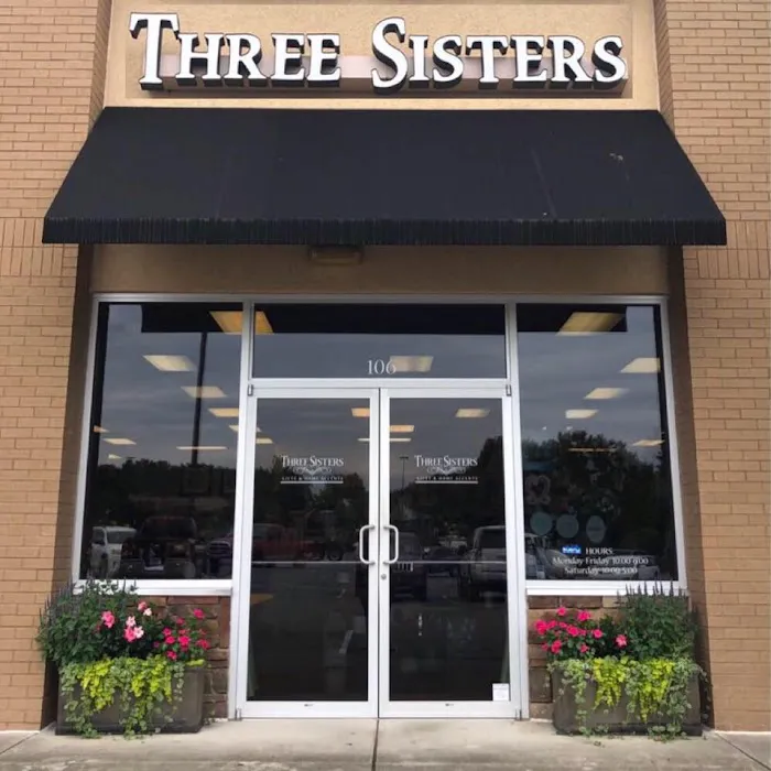 Three Sisters Gifts and Home Accents 8