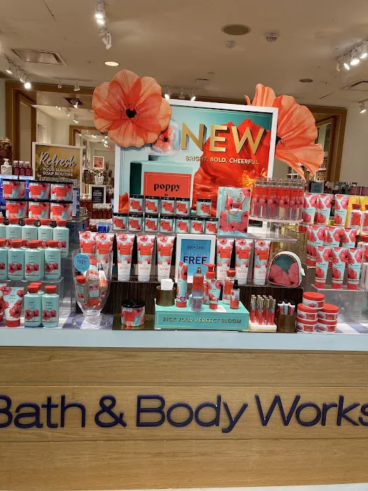 Bath & Body Works 8