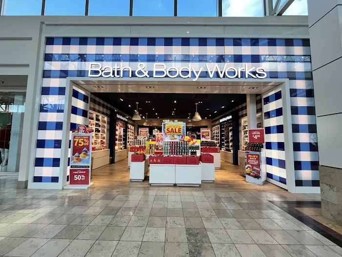 Bath & Body Works 4