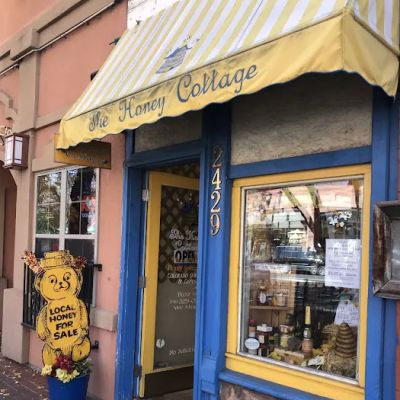 The Honey Cottage