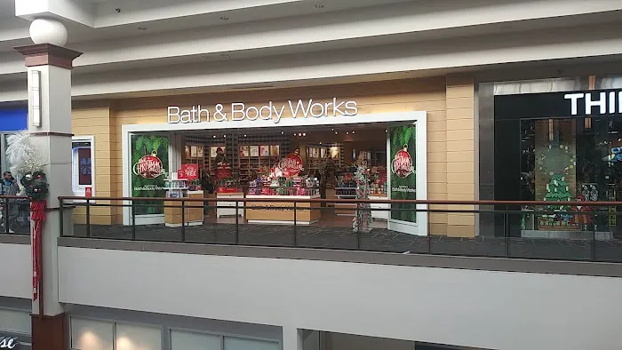 Bath & Body Works 4