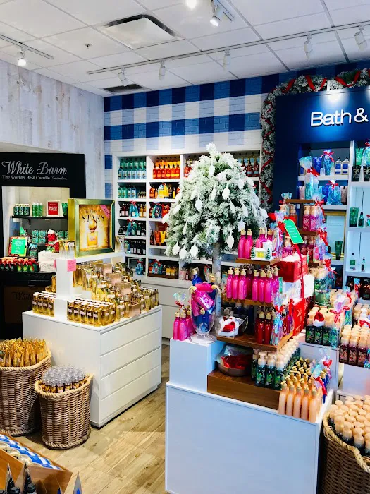 Bath & Body Works 6