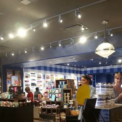 Bath & Body Works