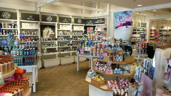 Bath & Body Works 4