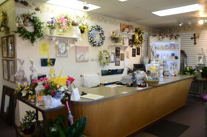 Dixon's Florist 0