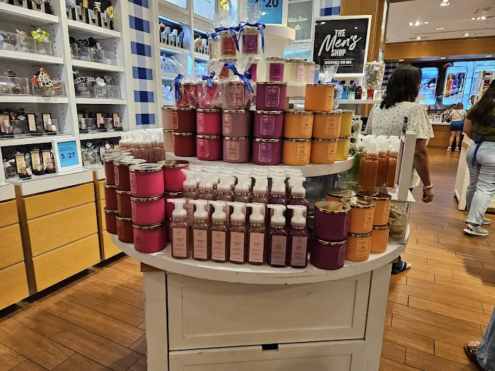 Bath & Body Works 5