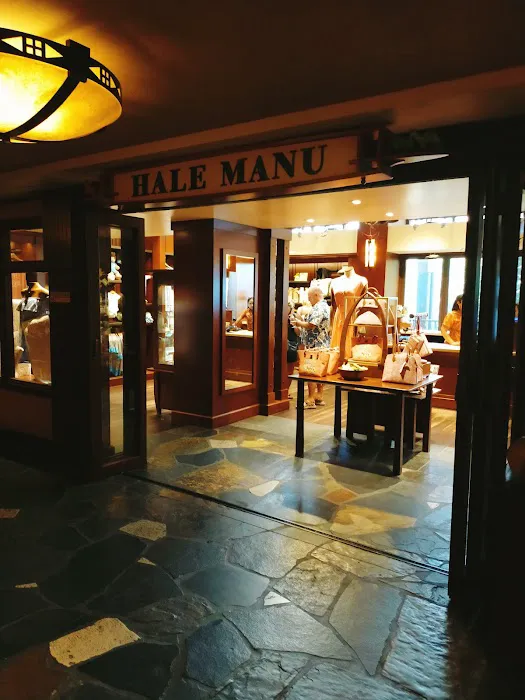 Hale Manu Boutique 0