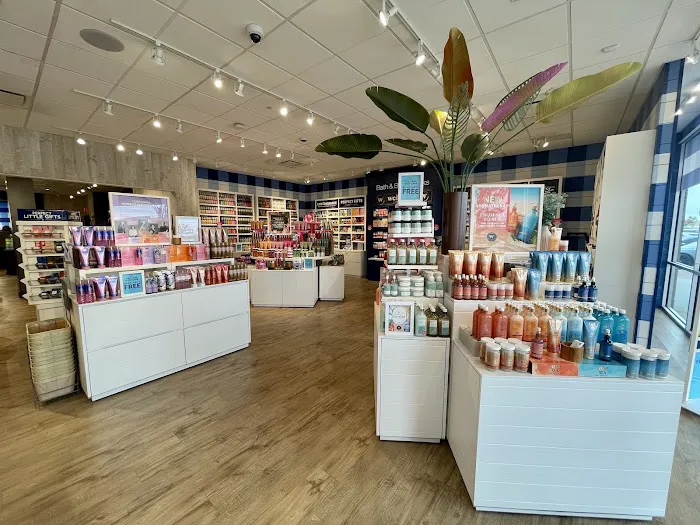 Bath & Body Works 3