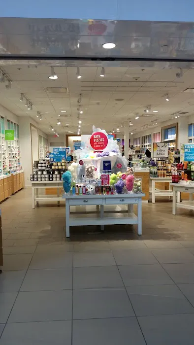 Bath & Body Works 8