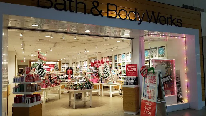 Bath & Body Works 9