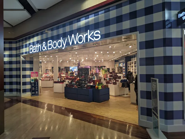 Bath & Body Works 4