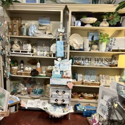Poppyu2019s Gift Shop