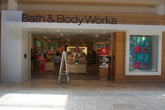 Bath & Body Works 8