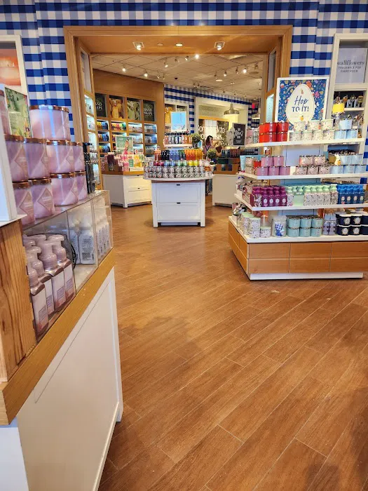 Bath & Body Works 8