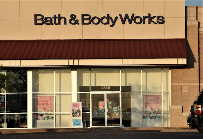 Bath & Body Works 2