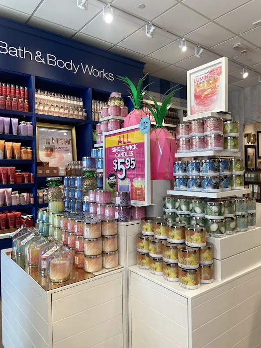 Bath & Body Works 3