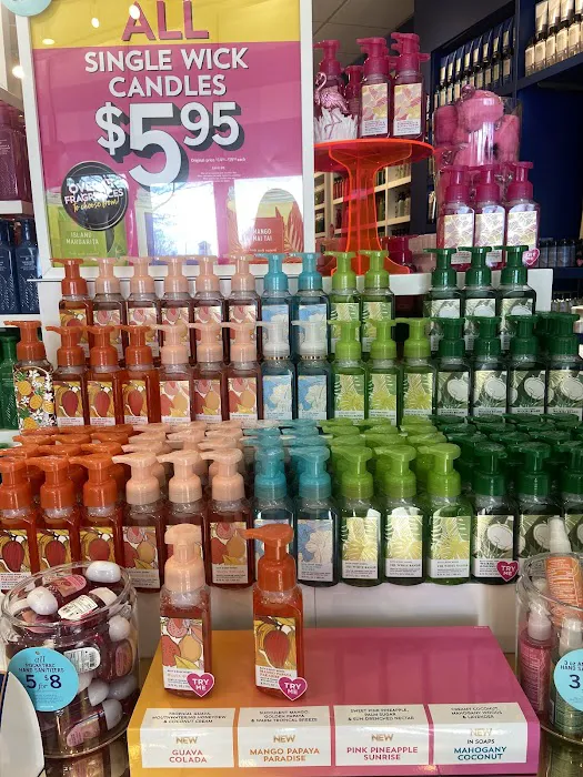 Bath & Body Works 8