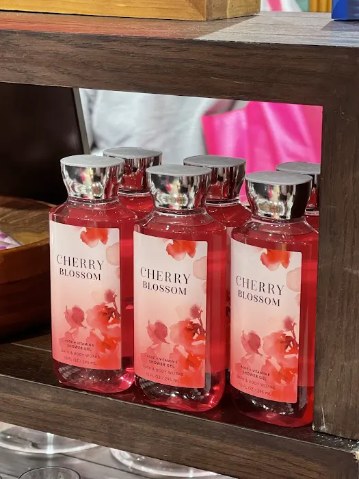 Bath & Body Works 4