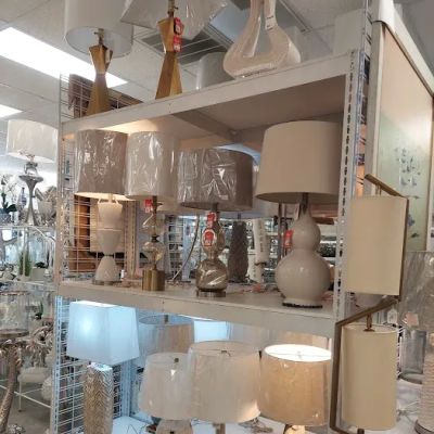 Wilford & Lee Home Accents