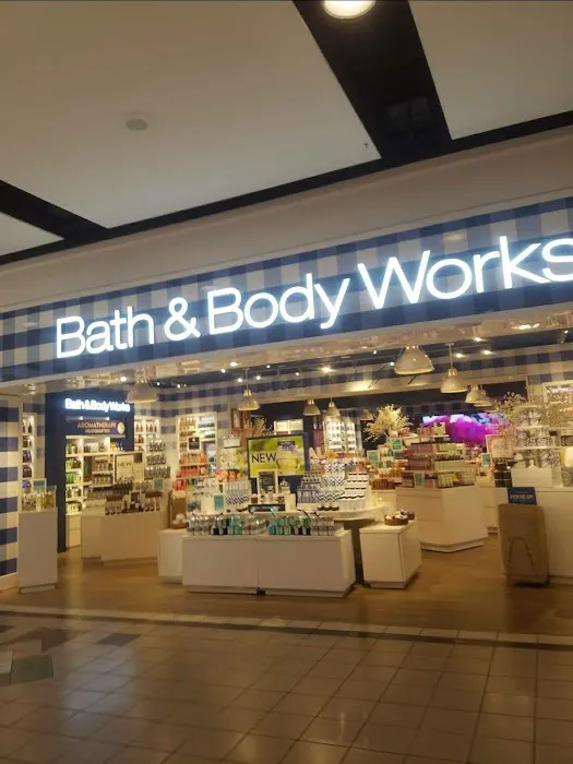 Bath & Body Works 4