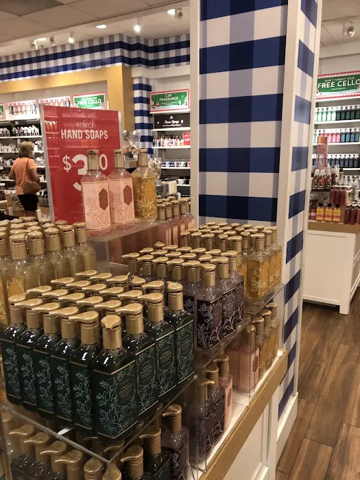 Bath & Body Works 0