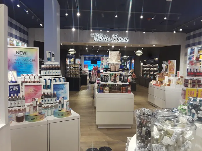 Bath & Body Works 9