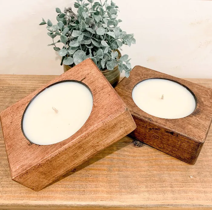 Hollowood Home & Candle 5