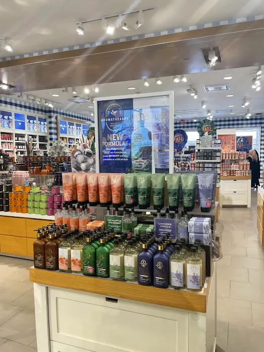 Bath & Body Works 8