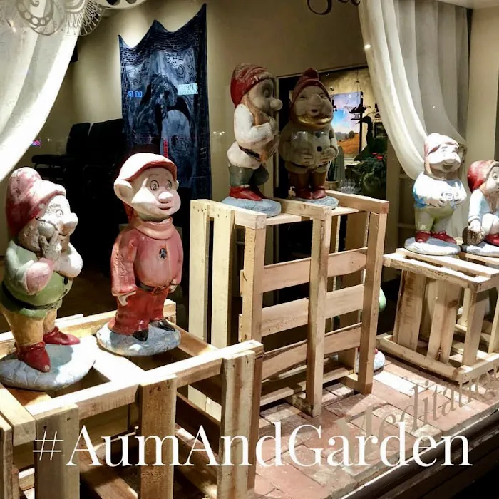 Aum & Garden 5