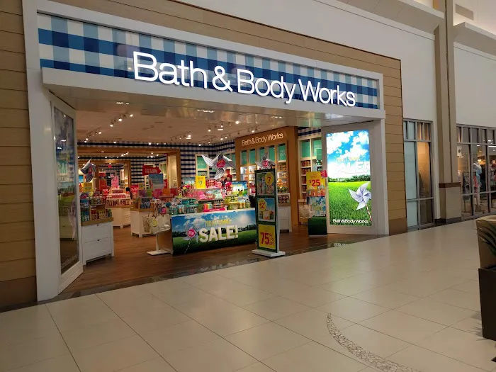 Bath & Body Works 1