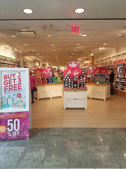 Bath & Body Works 7