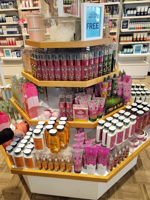 Bath & Body Works 7