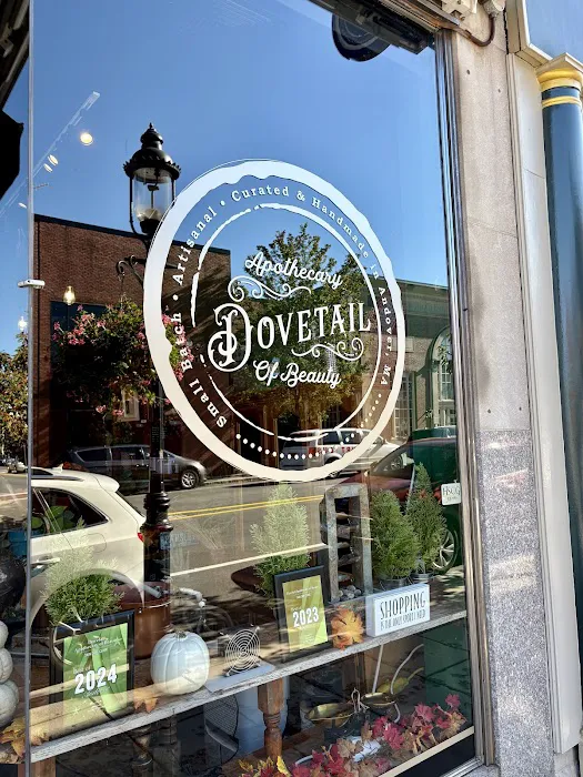 Dovetail Apothecary of Beauty 4