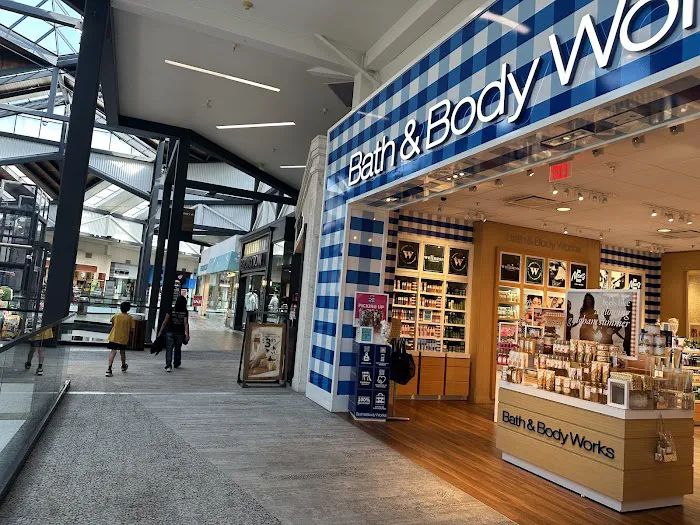 Bath & Body Works 6