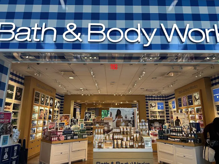 Bath & Body Works 7